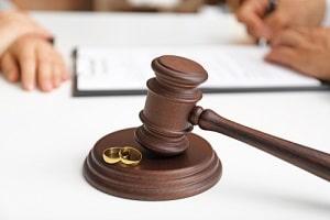 Carol Stream divorce attorney property division